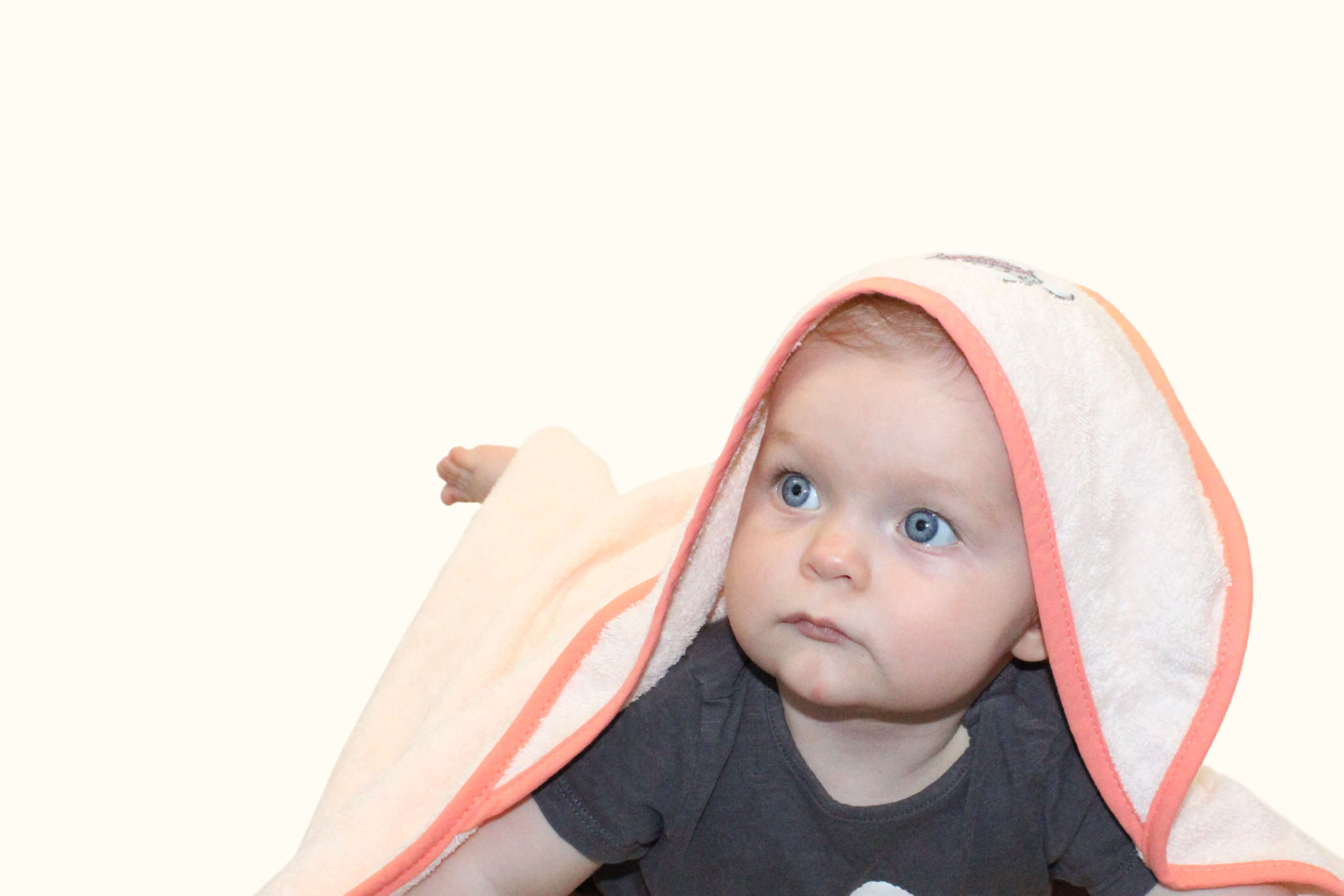 babyhandtuch mit kapuze und namen